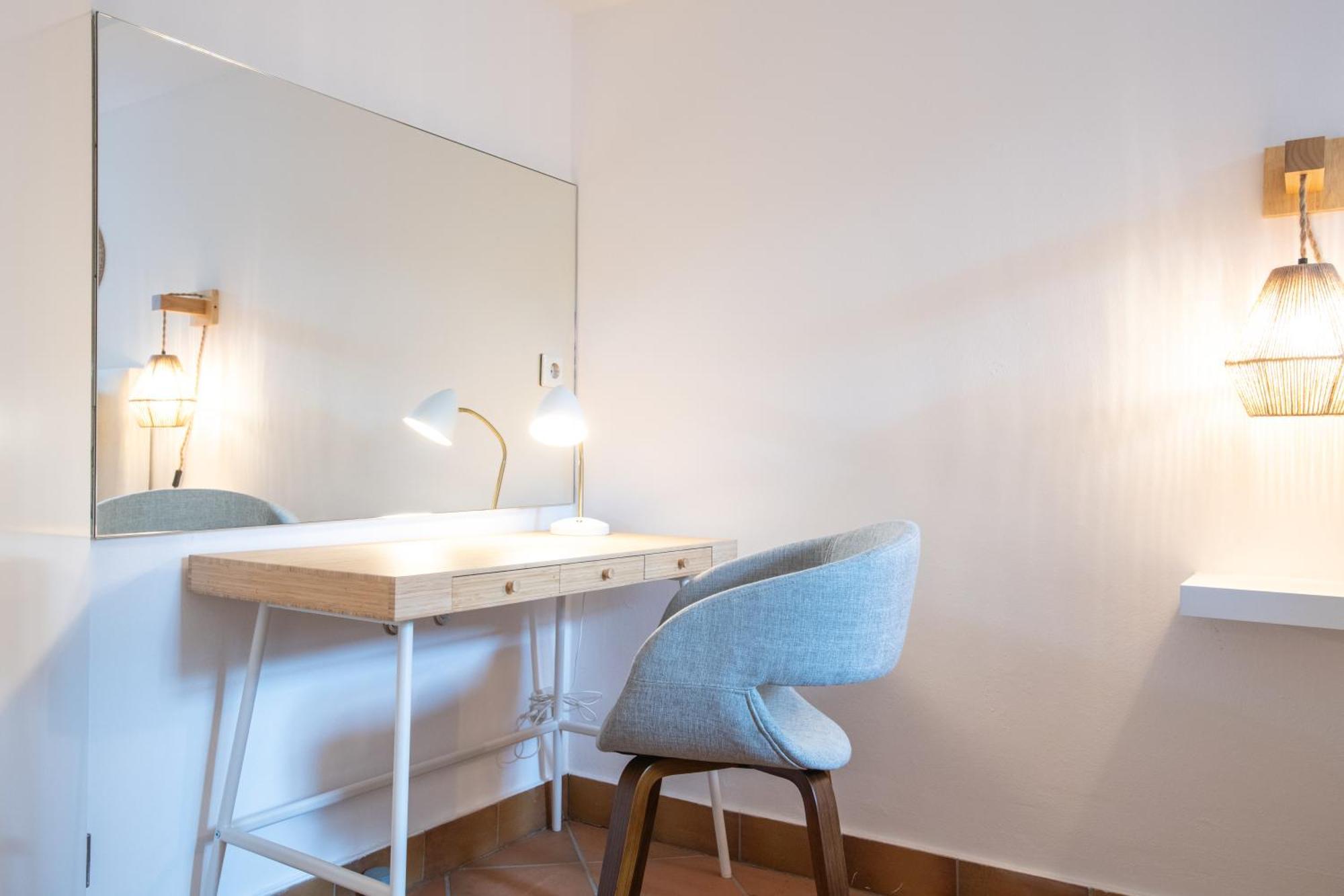 Charmantes 2-Zimmer-Apartment Mit Vorgarten Berlim Exterior foto